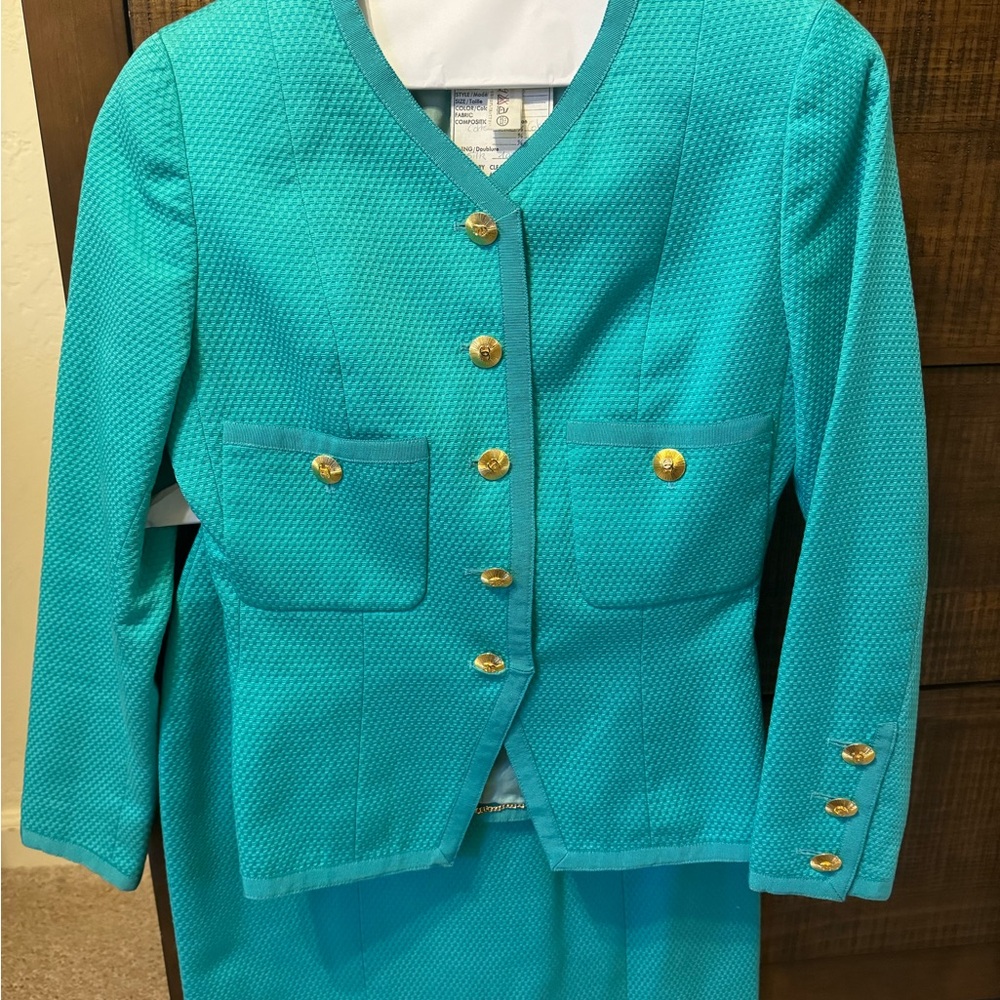Chanel Jacket - Picture 2 of 7